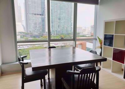 1 bed Condo in Baan Sathorn Chaopraya Khlong Ton Sai Sub District C07587