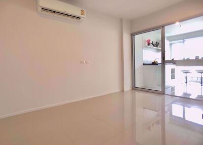 1 bed Condo in Aspire Rama 9 Bangkapi Sub District C07585