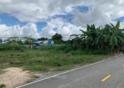 2 Rai Land in Bang Saray for Sale