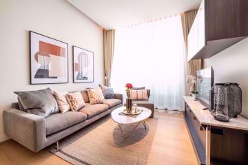 1 bed Condo in Saladaeng One Silom Sub District C07580