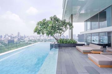 1 bed Condo in Saladaeng One Silom Sub District C07580