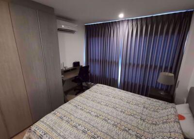 1 bed Condo in D’MEMORIA Samsennai Sub District C07552