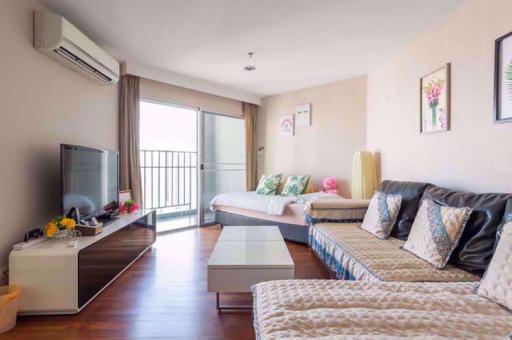 2 bed Condo in Belle Grand Rama 9 Huai Khwang Sub District C07544