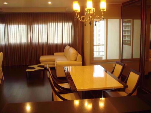 1 bed Condo in Sathorn Gardens Thungmahamek Sub District C07543