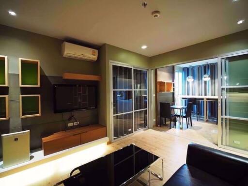 1 bed Condo in Rhythm Ratchada Samsennok Sub District C07526