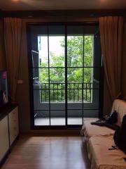 1 bed Condo in The Reserve - Kasemsan 3 Wang Mai Sub District C07501