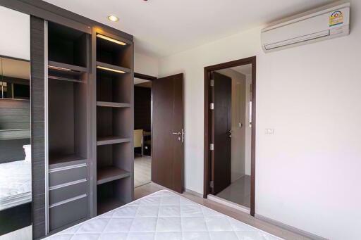 2 bed Condo in Rhythm Asoke Makkasan Sub District C07481