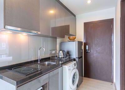 2 bed Condo in Rhythm Asoke Makkasan Sub District C07481