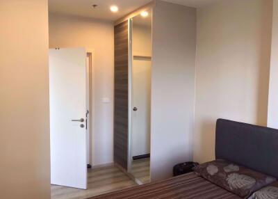 1 bed Condo in Centric Ari Station Samsennai Sub District C07479