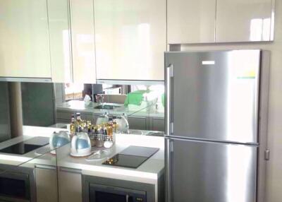 1 bed Condo in The Address Sathorn Silom Sub District C07459