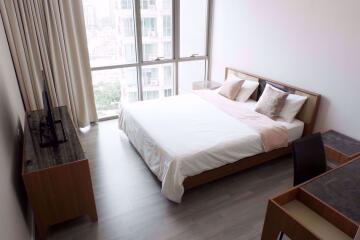 2 bed Condo in The Room Sukhumvit 69 Watthana District C07428