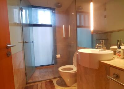 3 bed Condo in The Met Thungmahamek Sub District C07427