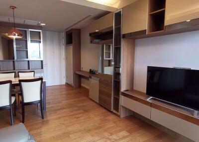 2 bed Condo in The Lumpini 24 Khlongtan Sub District C07406