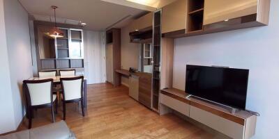 2 bed Condo in The Lumpini 24 Khlongtan Sub District C07406