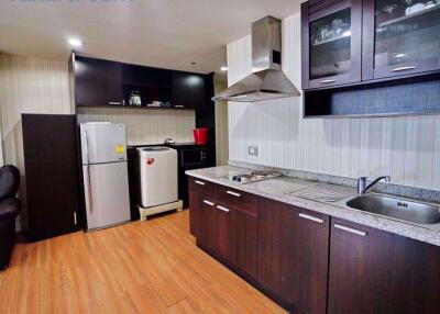 2 bed Condo in The Trendy Condominium Watthana District C07405