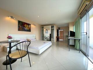 Pattaya Plaza Condotel Studio for Sale