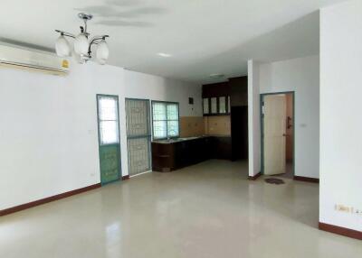 Unfurnished House for Sale in East Pattaya