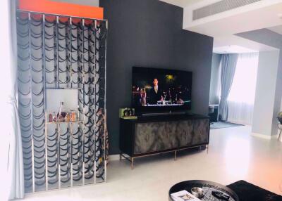 2 bed Condo in Millennium Residence Khlongtoei District C07383