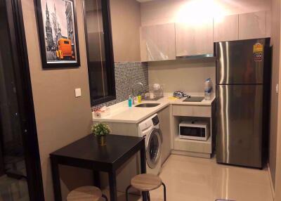 1 bed Condo in Life Asoke Huai Khwang District C07376