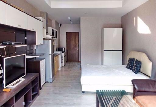 Studio bed Condo in The Trendy Condominium Khlong Tan Nuea Sub District C07360