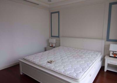 3 bed Condo in La Vie En Rose Place Khlongtoei District C07359