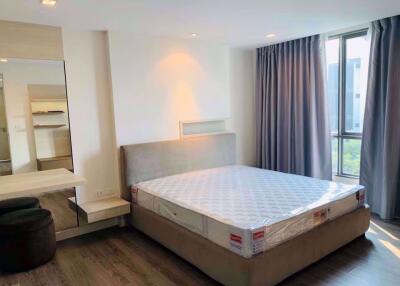 2 bed Condo in The Room Sukhumvit 40 Phra Khanong Sub District C07339