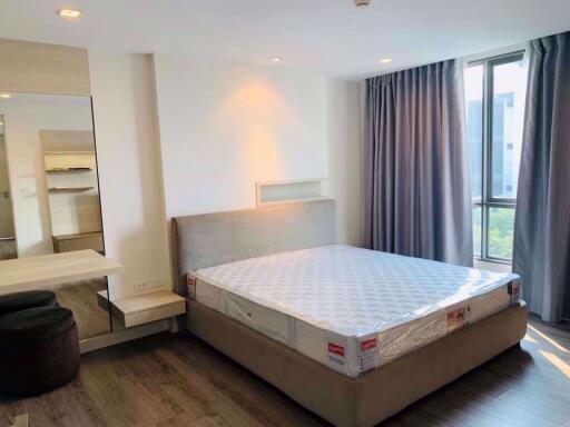 2 bed Condo in The Room Sukhumvit 40 Phra Khanong Sub District C07339