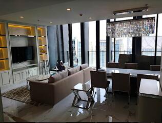 3 bed Duplex in Noble Ploenchit Lumphini Sub District D07172