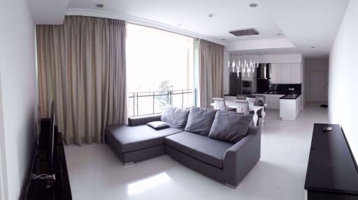 2 bed Condo in Royce Private Residences Watthana District C07329