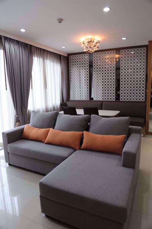 2 bed Condo in Villa Sathorn Khlong Ton Sai Sub District C07325