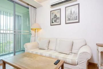 2 bed Condo in Via 31 Khlong Tan Nuea Sub District C07283