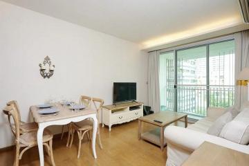 2 bed Condo in Via 31 Khlong Tan Nuea Sub District C07283