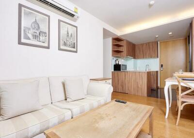 2 bed Condo in Via 31 Khlong Tan Nuea Sub District C07283