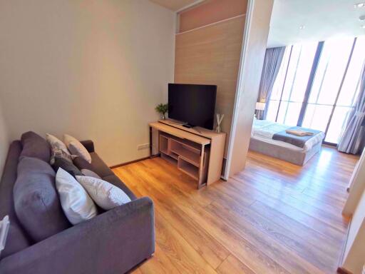 Studio bed Condo in Park Origin Phromphong Khlongtan Sub District C07252