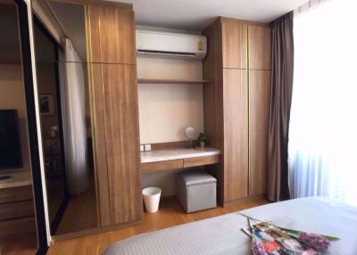 1 bed Condo in Noble Revo Silom Bang Rak District C07235