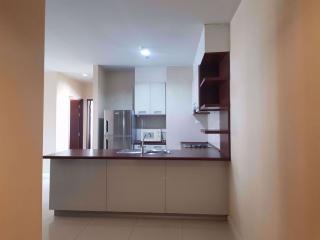 2 bed Condo in Sukhumvit City Resort Watthana District C07206