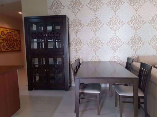 2 bed Condo in Sukhumvit City Resort Watthana District C07206