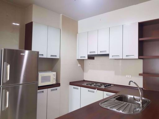 2 bed Condo in Sukhumvit City Resort Watthana District C07206