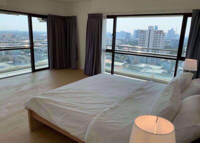 2 bed Condo in The Natural Place Suite Thungmahamek Sub District C07193