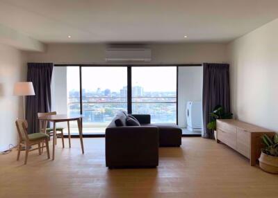 2 bed Condo in The Natural Place Suite Thungmahamek Sub District C07193