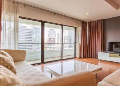 2 bed Condo in Sathorn Gardens Thungmahamek Sub District C07176