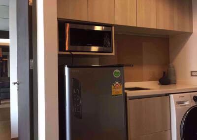 1 bed Condo in The Lumpini 24 Khlongtan Sub District C07160