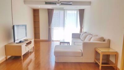 3 bed Condo in GM Height Khlongtoei Sub District C07141