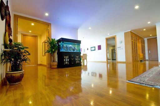 3 bed Condo in GM Height Khlongtoei Sub District C07140