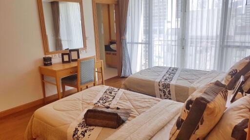 3 bed Condo in GM Height Khlongtoei Sub District C07140