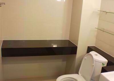 1 ห้องนอน, 1 ห้องน้ำ คอนโด ราคา ฿ 25,000/เดือน