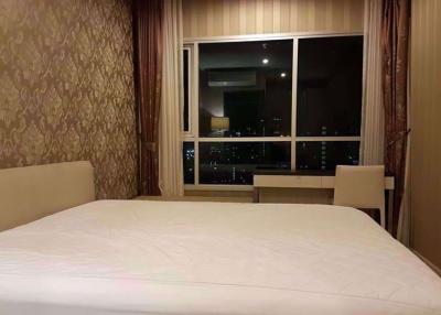 2 bed Condo in Life Ratchadapisek Huai Khwang District C07101