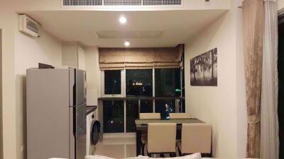 2 bed Condo in Life Ratchadapisek Huai Khwang District C07101