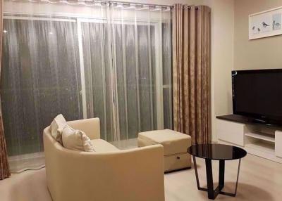 2 bed Condo in Life Ratchadapisek Huai Khwang District C07101