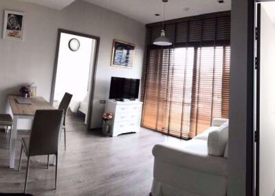 2 bed Condo in Whizdom Avenue Ratchada - Ladprao Chatuchak District C07092